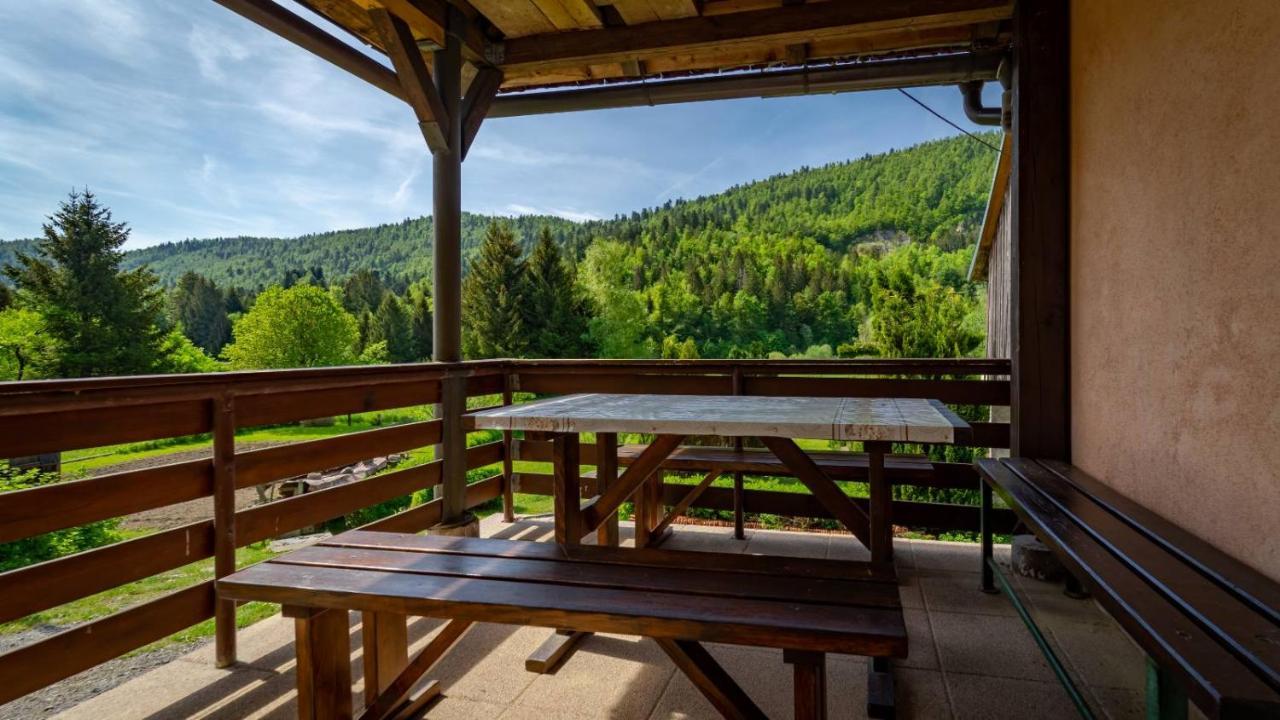 Apartman Rozmari Локве Екстер'єр фото