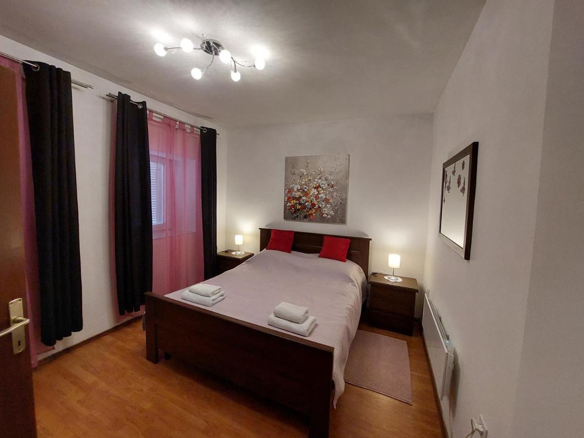 Apartman Rozmari Локве Екстер'єр фото